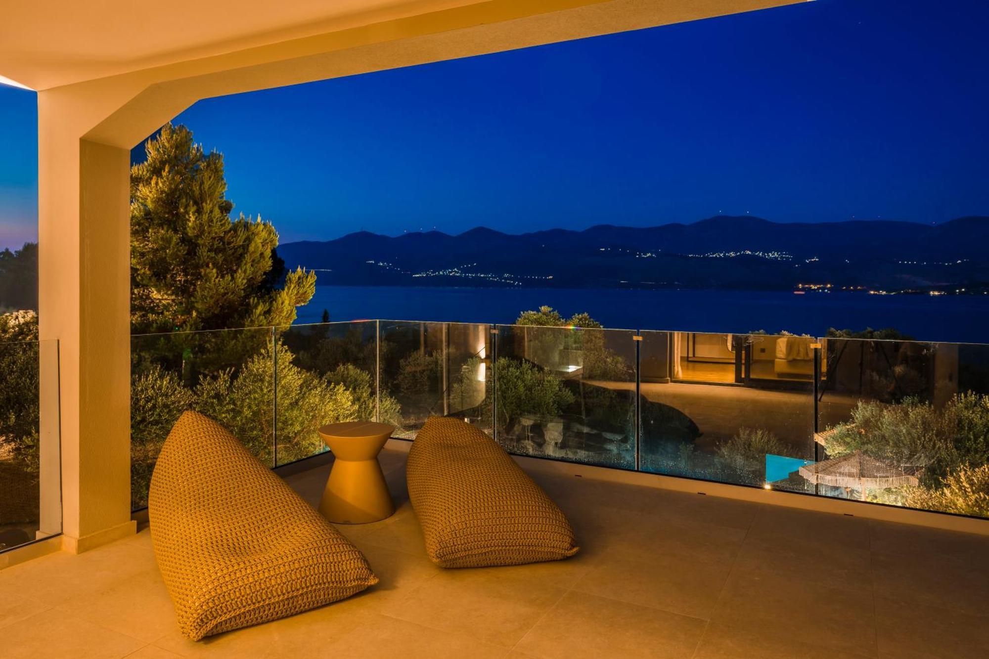 Villa Sensi Lixouri Exteriör bild