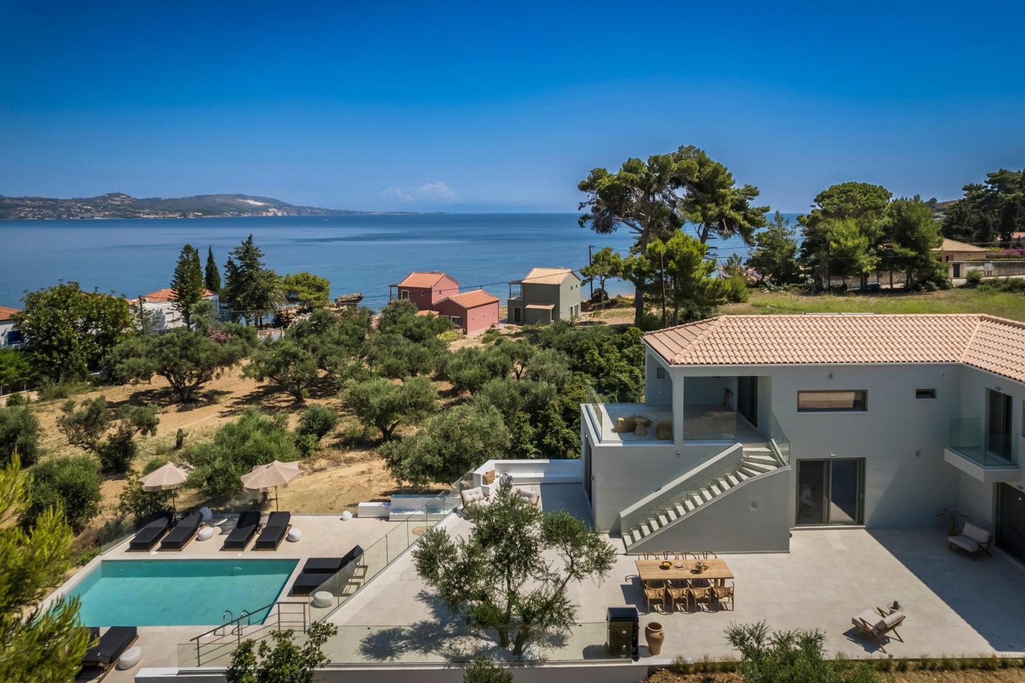 Villa Sensi Lixouri Exteriör bild