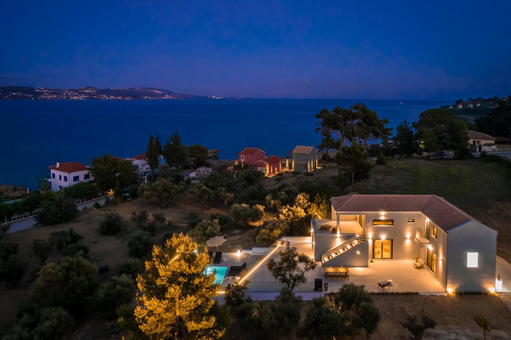 Villa Sensi Lixouri Exteriör bild